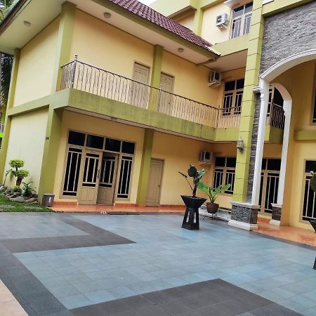 Hotel Randik Sekayu Exterior foto