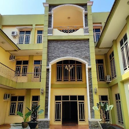 Hotel Randik Sekayu Exterior foto