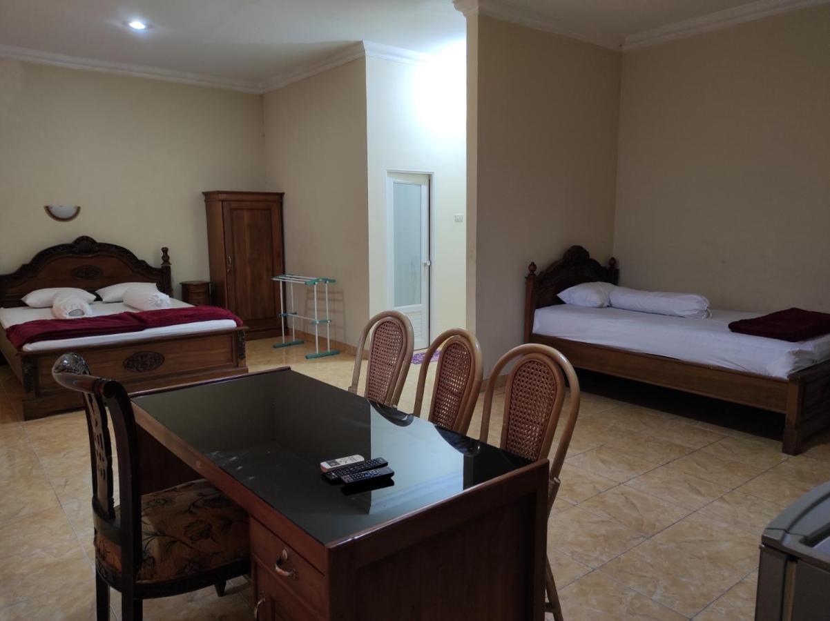 Hotel Randik Sekayu Exterior foto